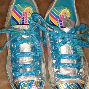 Skechers light up Twinkle Toes. Girls size 2.